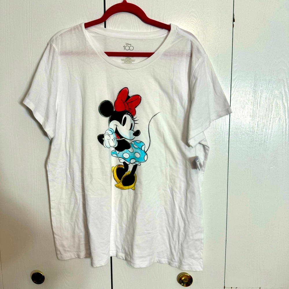 NWT. Disney Primark Minnie Mouse white short sleeve tee. XXL.
